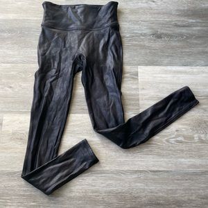 Spanx Faux Leather Black Leggings size Small